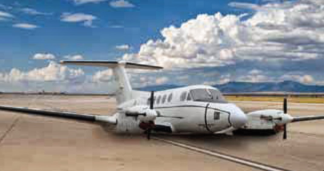 Aircraft gear up accident and standards for fuel tank design