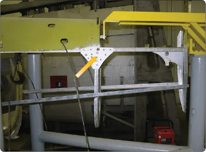 Aircraft structural gussets used to reinforce joints and increase structural strength