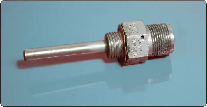 Electric resistance thermometer sensing bulb used to measure aircraft temperature