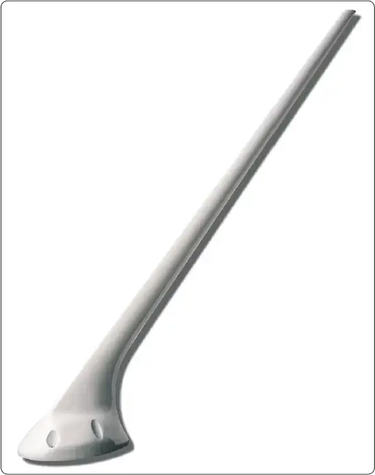 Canted aircraft antenna installation used to improve radio signal reception
